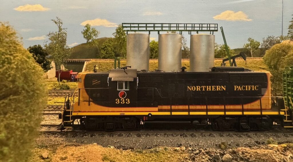 Model railroad scene at Lake Superior Railroad Museum.